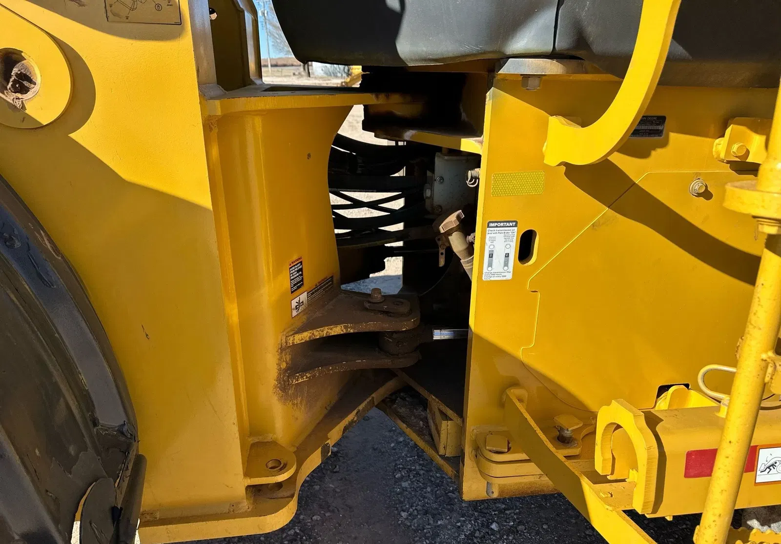 2012 John Deere 744K