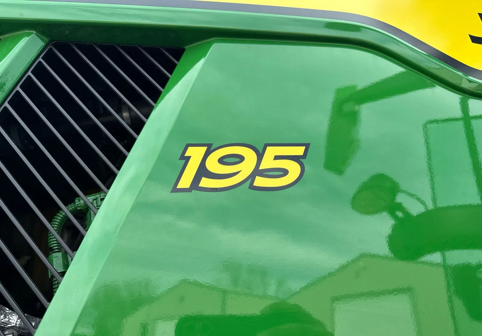 2022 John Deere 6R195