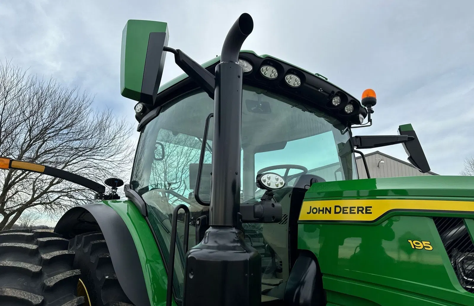 2022 John Deere 6R195