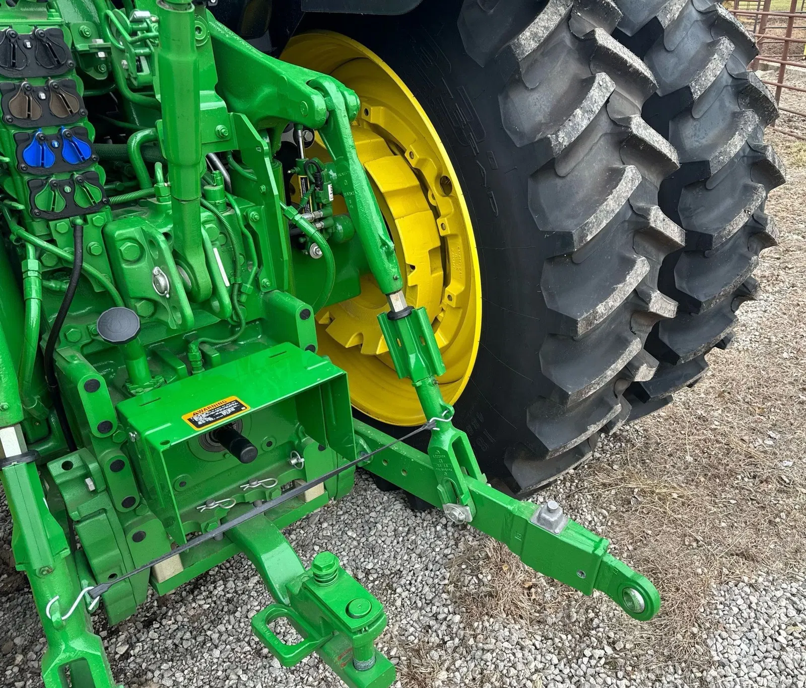 2022 John Deere 6R195