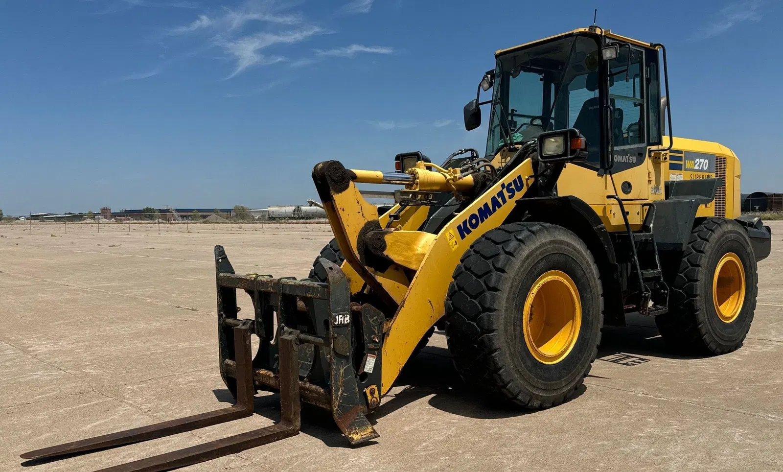 2014 Komatsu WA270-7
