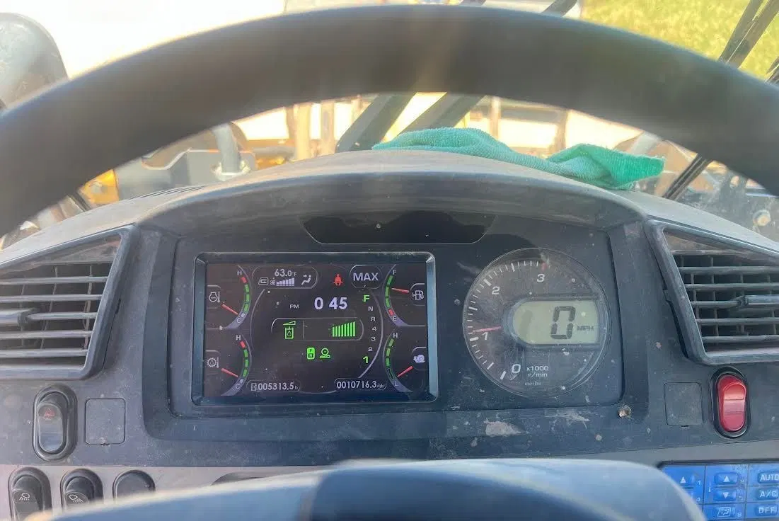 2014 Komatsu WA270-7