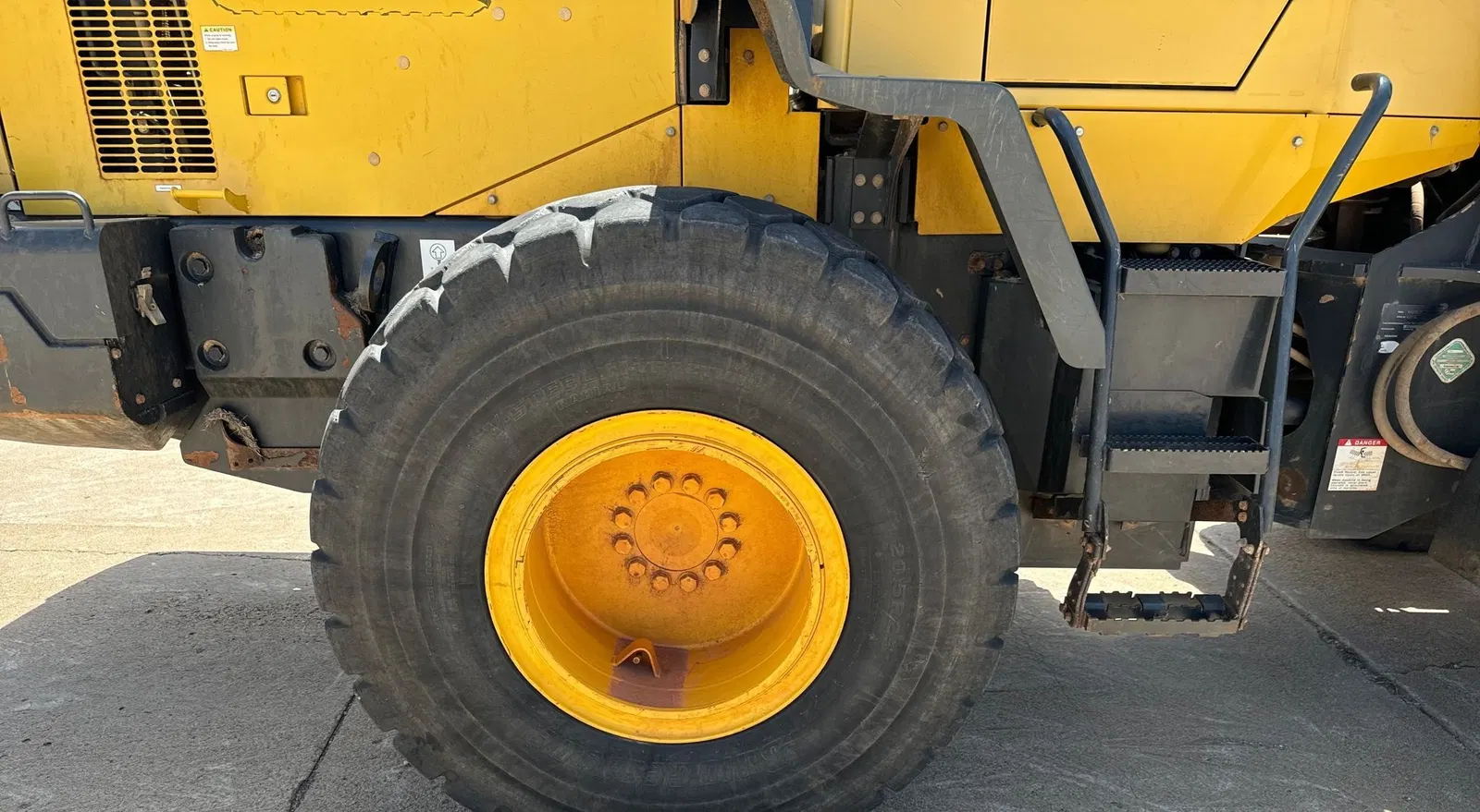 2014 Komatsu WA270-7