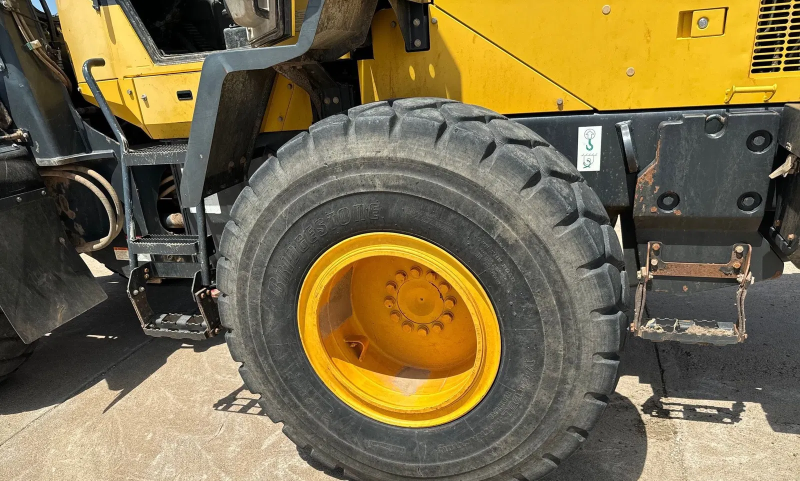 2014 Komatsu WA270-7