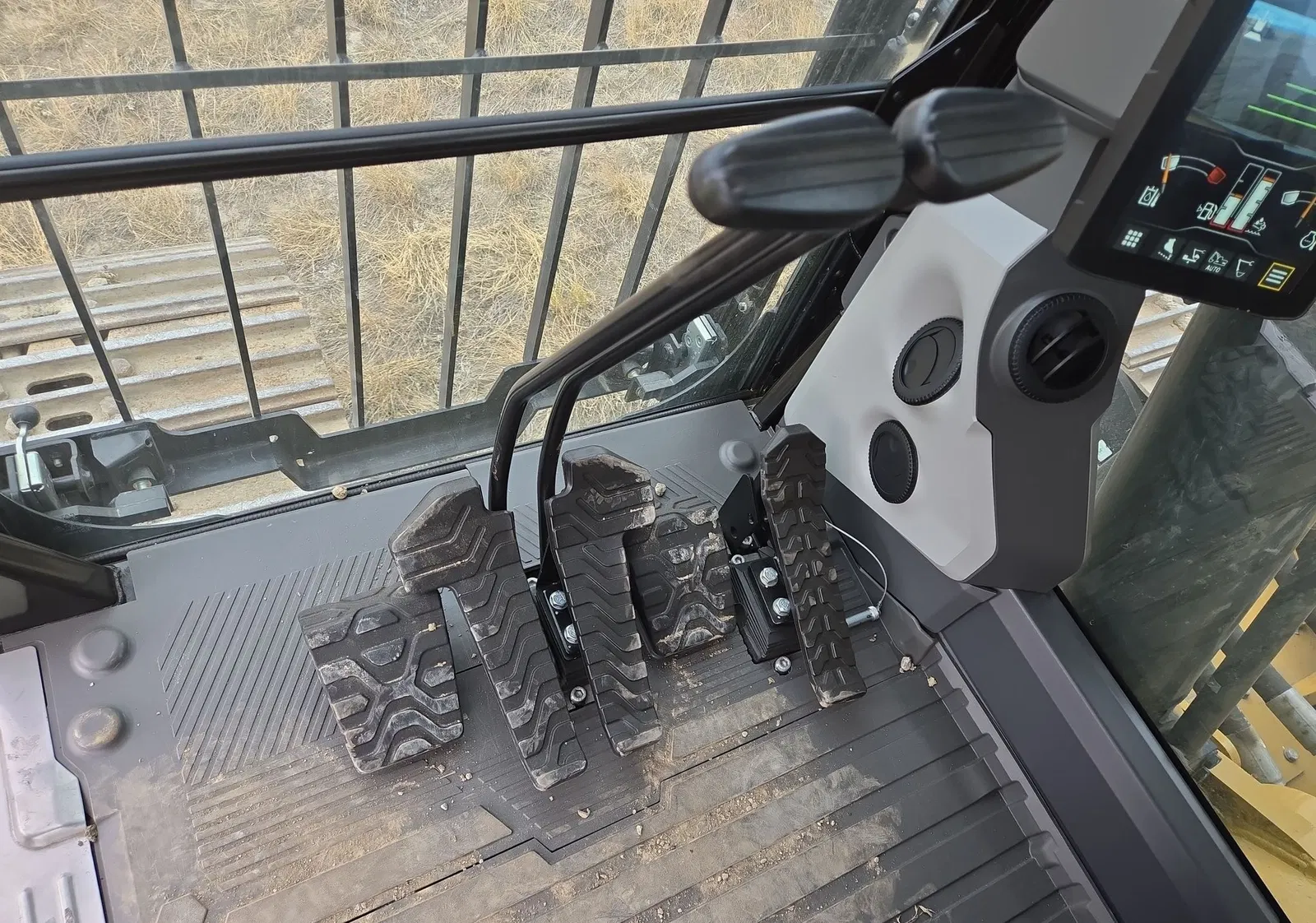 2023 Caterpillar 336