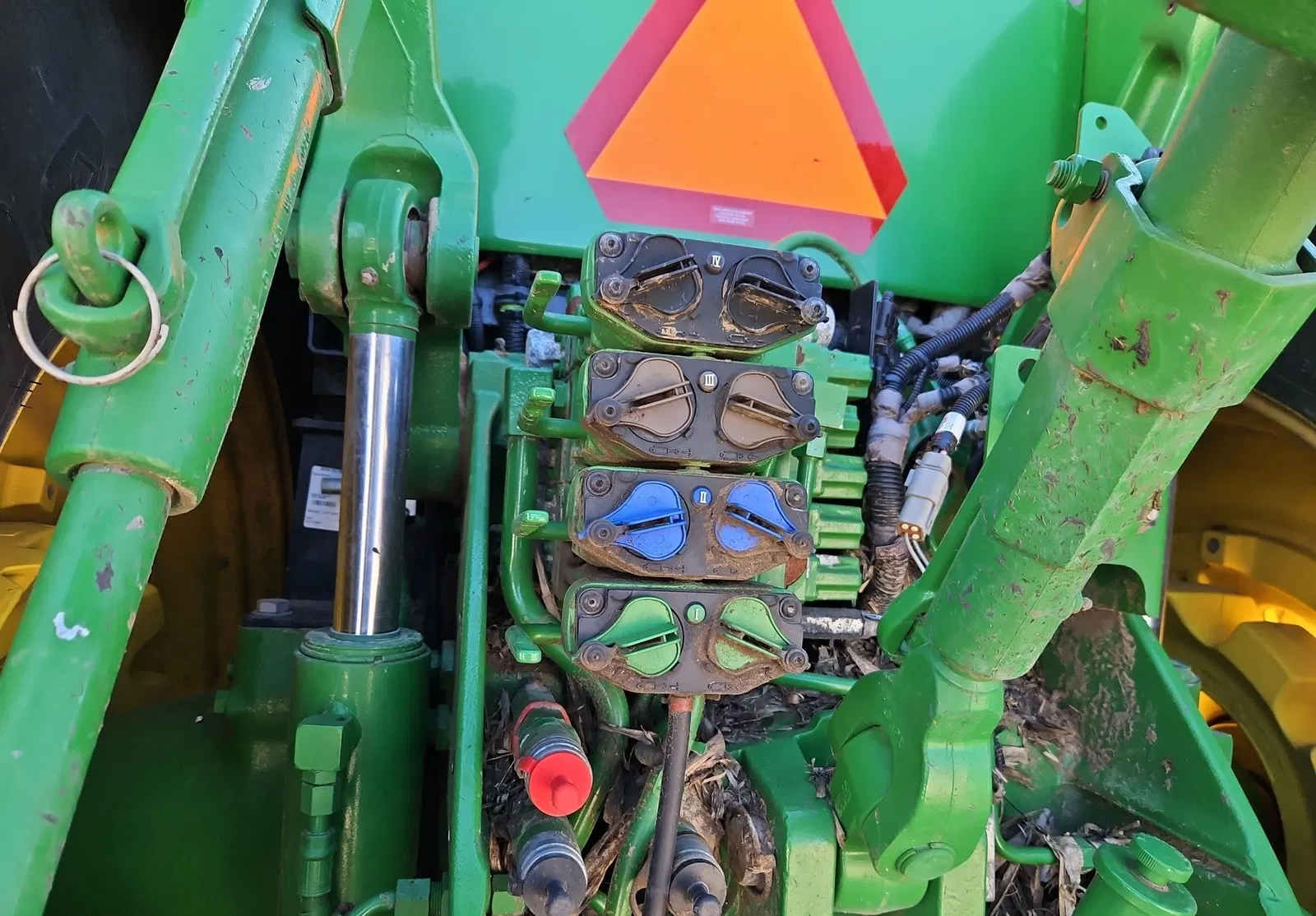 2020 John Deere 8245R