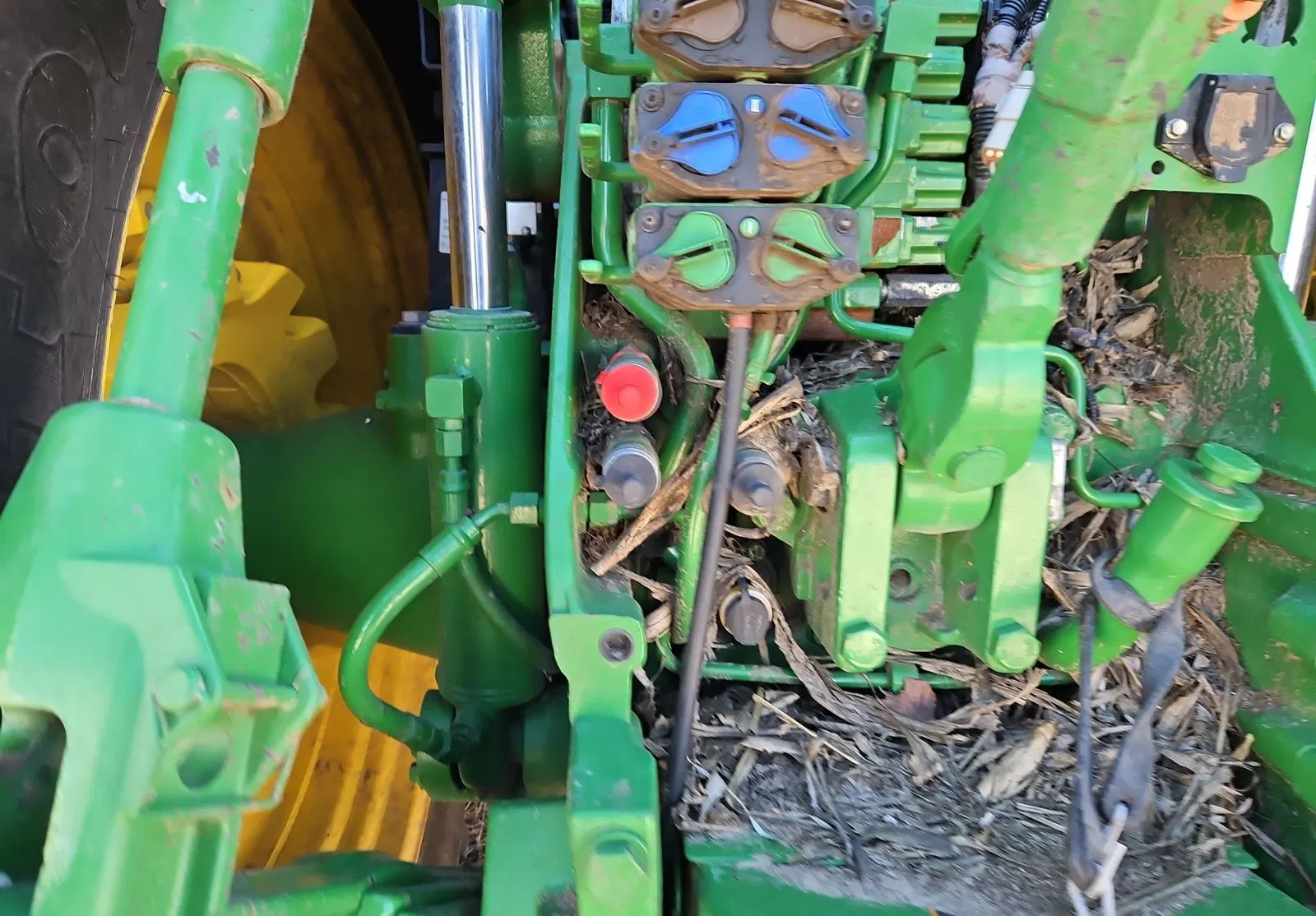 2020 John Deere 8245R