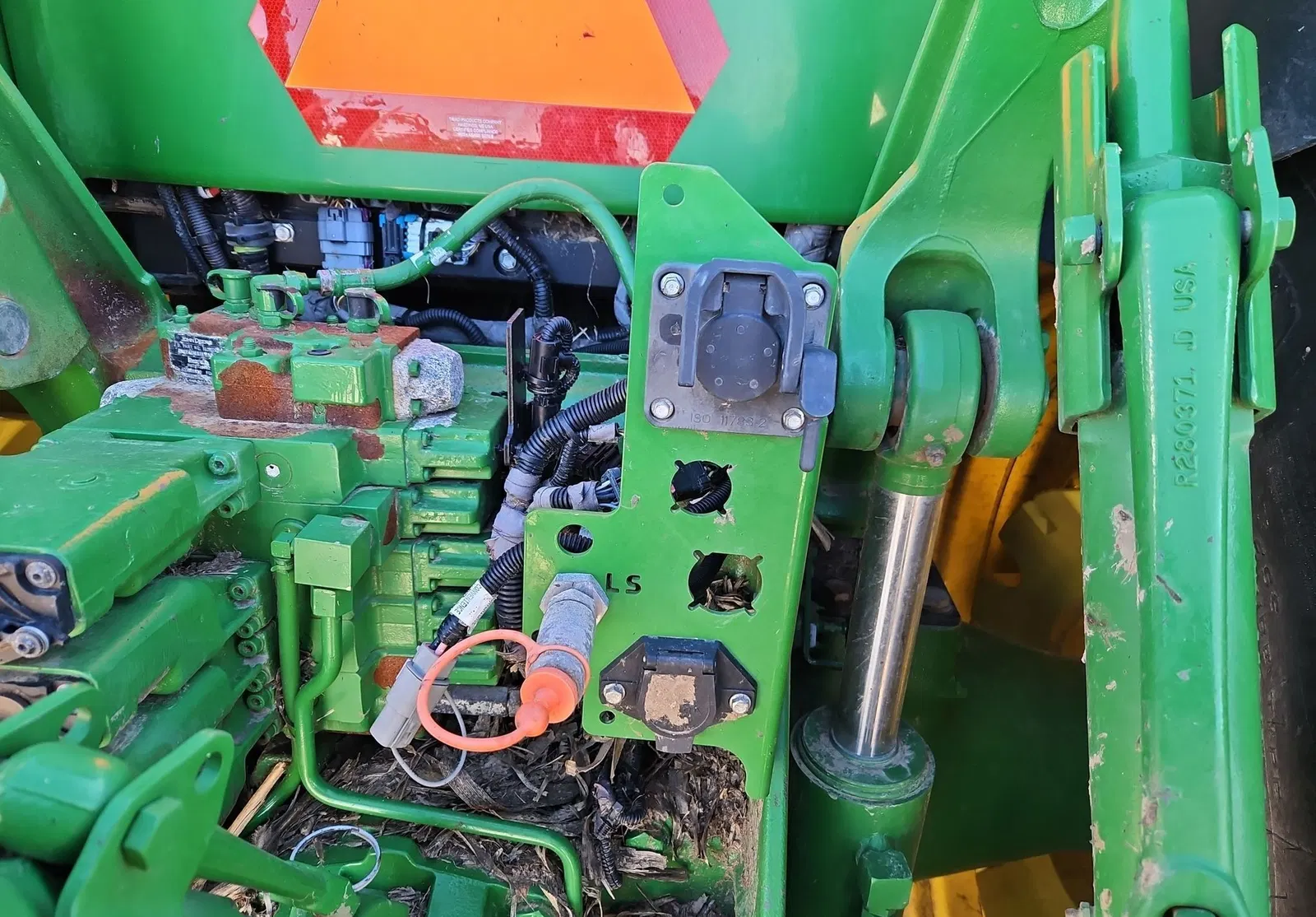 2020 John Deere 8245R